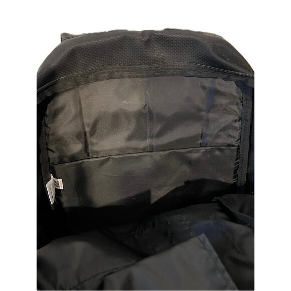 Adidas Defender Backpack w Padded Sleeve - Picture 4 of 4